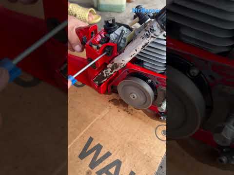 Adjust the carburetor for the Shindaiwa 440 chainsaw. Have you ever used this chainsaw before?