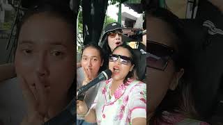 Download lagu NYANYI BARENG UUT PERMATA SARI HEBOH BANGET mp3 Download lagu NYANYI BARENG UUT PERMATA SARI HEBOH BANGET mp3