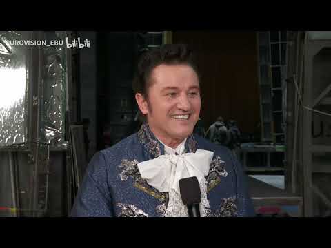Piotr  Beczala on Andrea Chenier a the Metropolitan Opera
