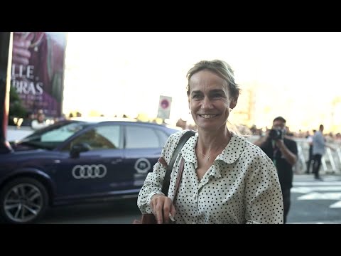 Llegada de Sandrine Bonnaire "Dance First" (S.O.) 2023