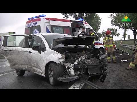 WYPADEK NA DK 8 W ŁAGIEWNIKACH