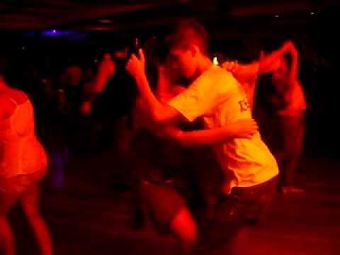 23/01/2011 - RenatEEnha e Igor Aguiar - O Incrível Zouk