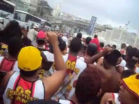 OS IMBATÍVEIS - INVADINDO A FONTE "NOSSA" NO jaxVI DO DIA 28/04/2013