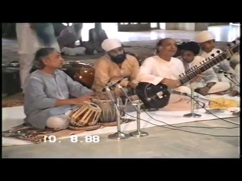 Ustad Vilayat Khan and Pt. Kishan Maharaj Live 1988