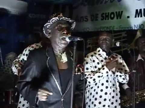 Ekambi Brillant 40 ans de show