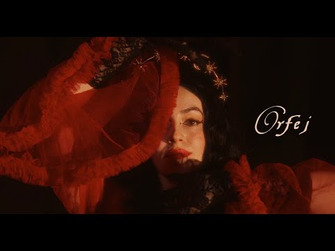 Parvani Violet and DallasRecordsTV