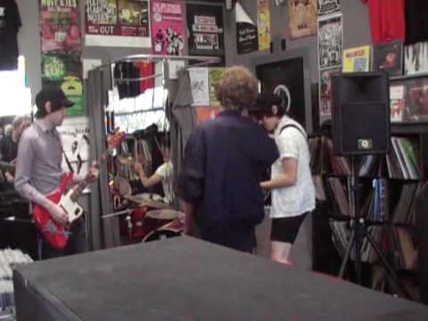 Royal Headache live @ Repressed Records 1