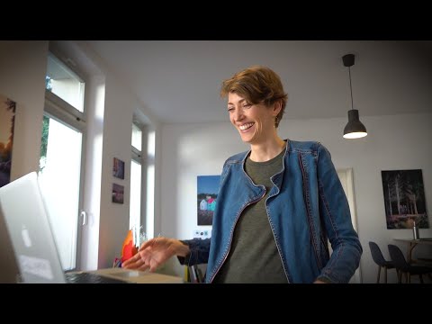 "Gorilla-Lachen" Lachyoga gegen den Corona-Blues