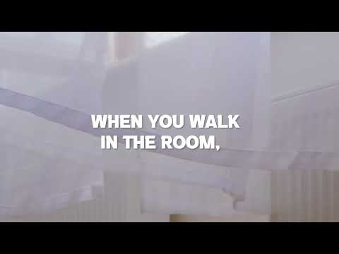 Melvin Music —When You Walk In The Room (Official Lyric Video)