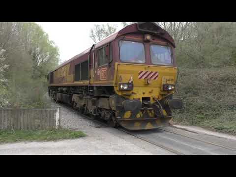 (HD) Euro Cargo Rail 66028 enters Caffiers Quarry light engine - 2/4/17