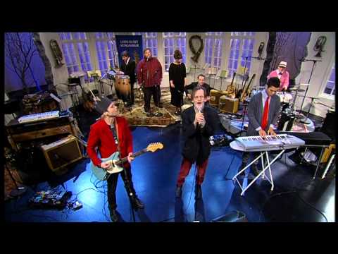 HLJÓMSKÁLINN: Niðrá strönd