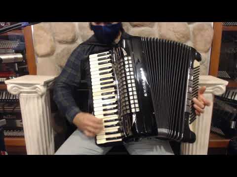 4050 - Black Excelsior Symphony Piano Accordion LMMH 41 120 $1999