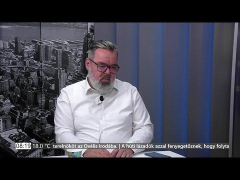 PIRKADAT: L. Simon László – Múzeumköltöztetés