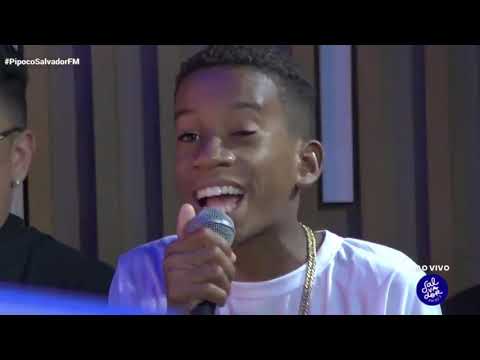 Menor Nico e Anna Catarina cantando juntos:  E aí, qual vai ser?  (Amor ou o Litrão) no Pipoco!