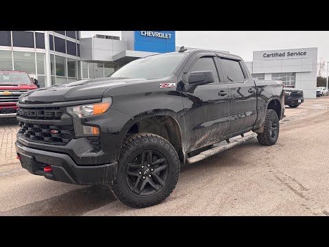 2022 Chevrolet Silverado 1500 Crew Cab Short Box 4-Wheel Drive Custom Trail Boss in Black for sale at Boyer Chevrolet Lindsay Ltd. in Lindsay, ON