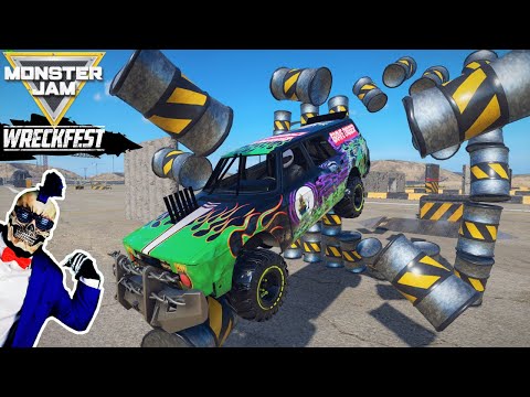 Monster Jam INSANE Crashes, Freestyle and High Speed Jumps | Wreckfest