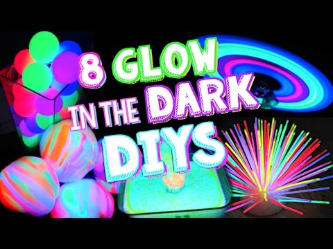 download lagu mp3 mp4 Neon Balloons, download lagu Neon Balloons gratis, unduh video klip Neon Balloons