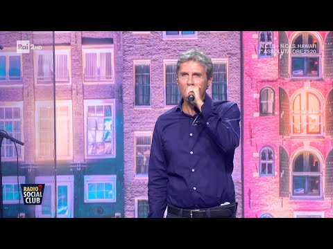 Luca Barbarossa con "Passame er sale" - Radio2 Social Club 15/09/2023