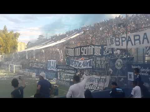 "Recibimiento + Himno - Los Caudillos Del Parque Vs Independiente" Barra: Los Caudillos del Parque &bull; Club: Independiente Rivadavia