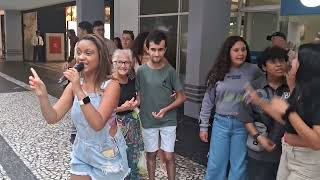 Download lagu LUIZA MATOS ELA CANTANDO ELA FEICHU AVENIDA PAULISTA ASSISTA O VÍDEO mp3