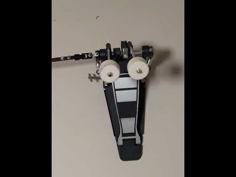 The worst bass drum pedal ever