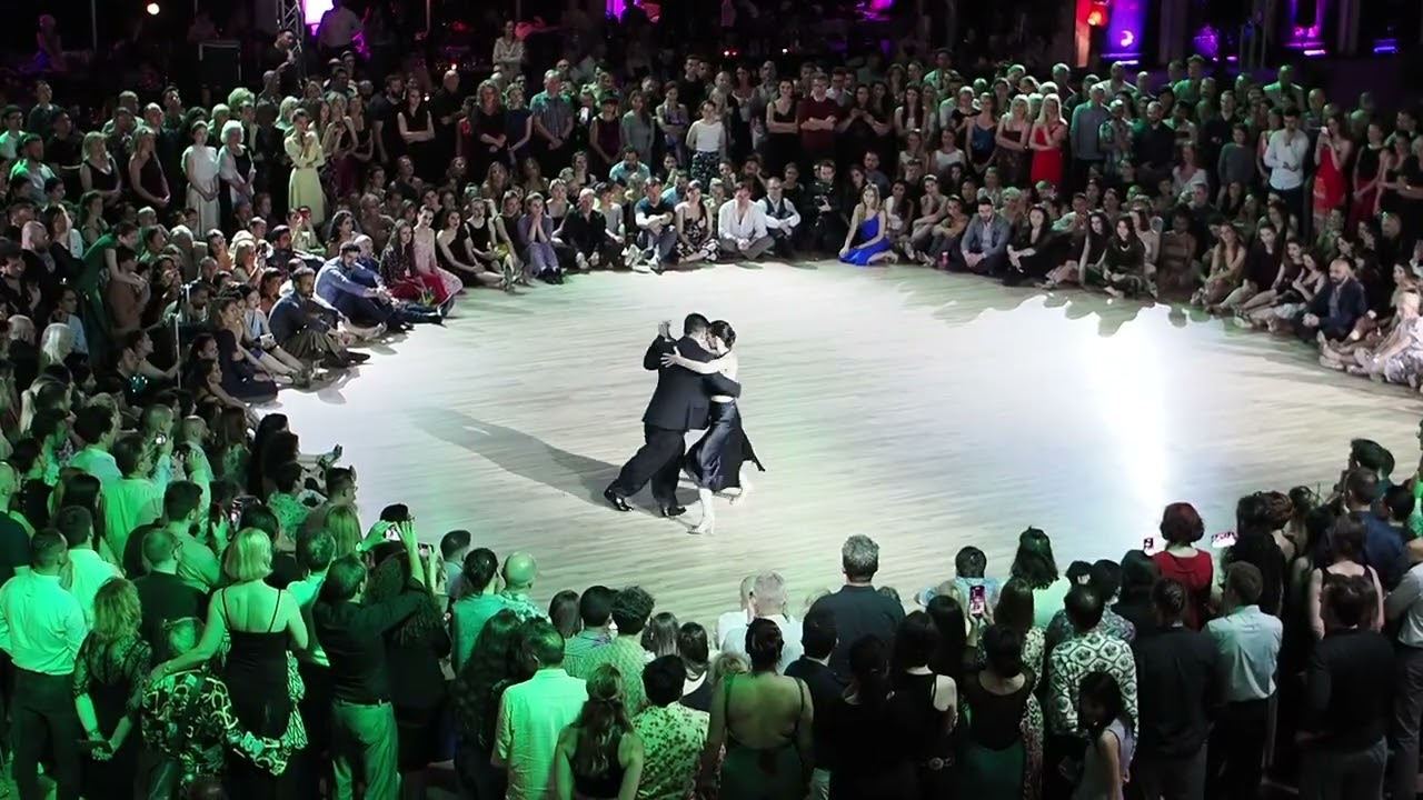 Carlitos Espinoza & Agustina Piaggio @ BTE 3/5