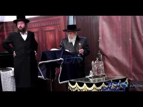 First Night Chanukah 5783 With Pinsk-Karlin Rebbe