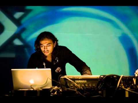 Joti Sidhu Live at Club X Lagoom (2010)