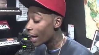 Wiz Khalifa-smoking doing  ATL Freestyle. 360p