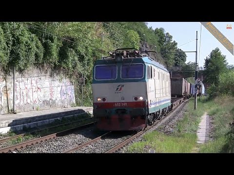 E.652.149 con treno merci a Fidene - E.652.149 with freight train in Fidene