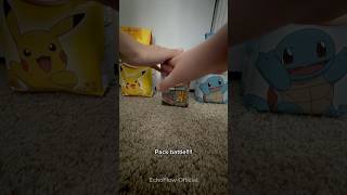Pack battle with @POKOLO142 #pokemon #pokemoncards #pokemontcg #blowup ￼