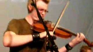 Enter the Haggis- Musikfest- Life for Love