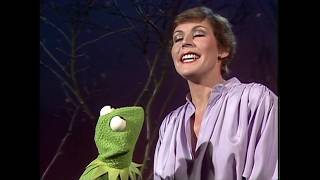 Muppet Songs: Helen Reddy - You and Me Against the World