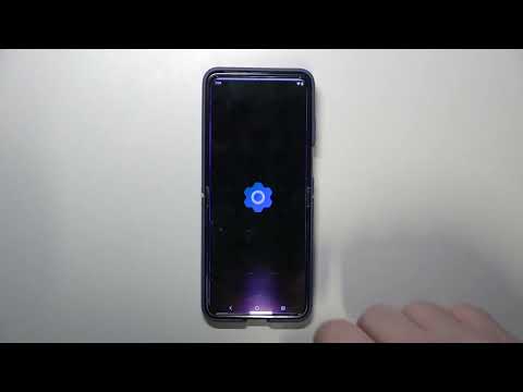 Motorola Razr 50 Ultra - How to Enable or Disable Screen Locking Sounds | Toggle Lock Sounds