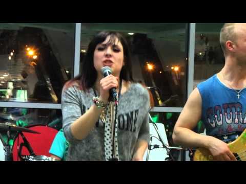 Sticky Jams & Jane (kety perry dark hourse cover)