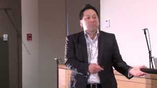 How Wikipedia solved the knowledge gap |  Andrew Lih | TEDxAmericanUniversity