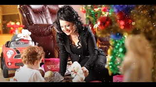 Orly Vardy -  Brahms Lullaby &amp; Away in a Manger