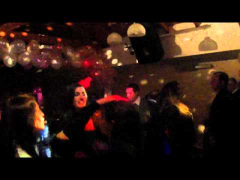 Salón Evaristo´s; Cumple 15 de Soledad: Bailando