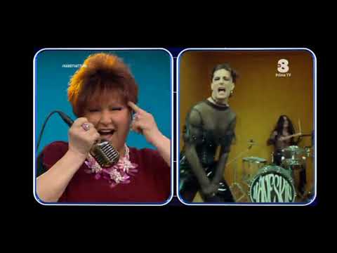 Orietta Berti in play back