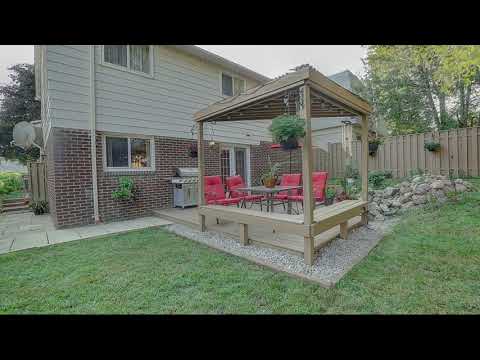 67 Holsworthy Cres, Thornhill, Ontario