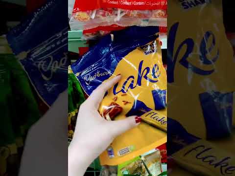 CADBURY FLAKE CHOCOLATES