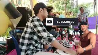 Download lagu Virall cak Debi pamer bojo ala gendang sandi Banyuwangi 👍 mp3 Download lagu Virall cak Debi pamer bojo ala gendang sandi Banyuwangi 👍 mp3