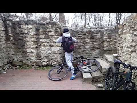 Szkoda że jeszcze mocniej nie przypi*rdolił! 
