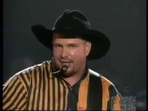 Garth Brooks Live Concert Coast to Coast (2001) (CBS Live)