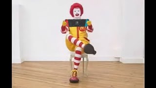 ドナルドは嬉しくなると攫う