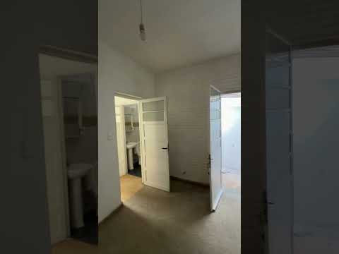 Video de YouTube - Alquiler Apartamento con Amplio Dormitorio 