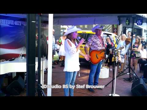 Gino Fox & Heidi Gabrielle  -  Rose garden