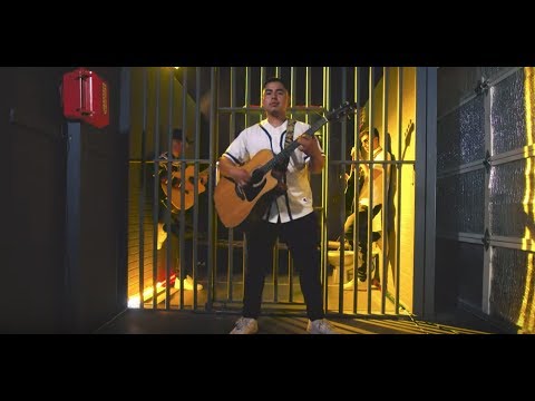 Tenis Cortez - Colocho y su Eminencia (video oficial)