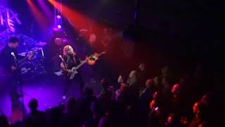 Brix &amp; The Extricated - Guest Informant (Live)
