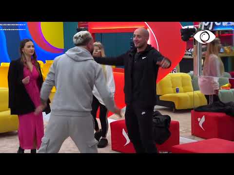 Banorët kërcejnë bashkë në living/ Luizi-Kiarës: Më tërbon! - Big Brother Vip 2